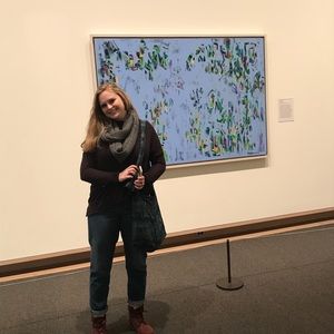 Meet your Posher, Olivia